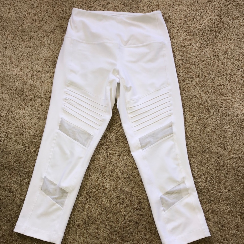 Yoga capris
